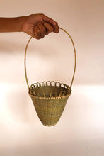 Load image into Gallery viewer, TRADITIONAL BAMBOO SMALL BASKET