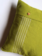 Load image into Gallery viewer, RUNWAY NAGALAND CUSHION COVER