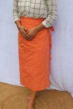 Load image into Gallery viewer, RUNWAY NAGALAND YOSHI MEKHALA