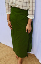 Load image into Gallery viewer, RUNWAY NAGALAND YOSHI MEKHALA