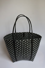 Load image into Gallery viewer, Runway Reusable bag