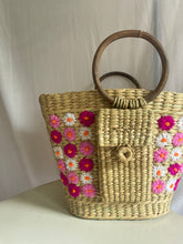 Load image into Gallery viewer, KAUNA EMBRIODERY HANDBAG WITH MOBILE HOLDER
