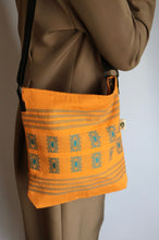 Load image into Gallery viewer, HANDLOOM SLING BAG
