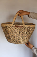 Load image into Gallery viewer, RUNWAY NAGALAND BANANA FIBRE BAG
