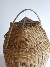 Load image into Gallery viewer, RUNWAY NAGALAND CANE INDIGENEOUS BASKET
