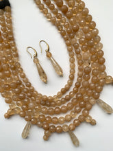 Load image into Gallery viewer, RUNWAY NAGALAND NECKLACE
