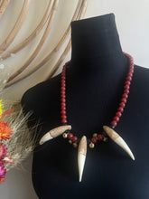 Load image into Gallery viewer, RUNWAY NAGALAND NECKLACE

