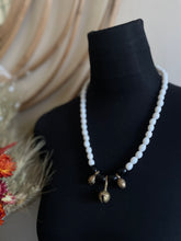 Load image into Gallery viewer, RUNWAY NAGALAND NECKLACE
