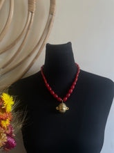 Load image into Gallery viewer, RUNWAY NAGALAND NECKLACE
