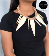 Load image into Gallery viewer, RUNWAY NAGALAND NECKLACE
