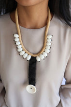 Load image into Gallery viewer, RUNWAY NAGALAND NECKLACE
