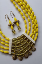 Load image into Gallery viewer, RUNWAY NAGALAND NECKLACE
