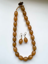 Load image into Gallery viewer, RUNWAY NAGALAND NECKLACE
