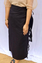 Load image into Gallery viewer, RUNWAY NAGALAND YOSHI MEKHALA
