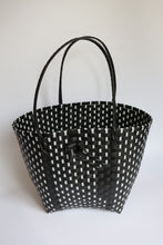 Load image into Gallery viewer, Runway Reusable bag
