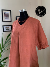 Load image into Gallery viewer, ‘VON’ Kurti | Linen
