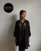 Load image into Gallery viewer, RUNWAY NAGALAND NECKLACE
