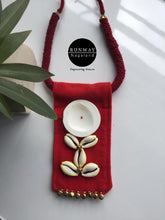 Load image into Gallery viewer, RUNWAY NAGALAND NECKLACE
